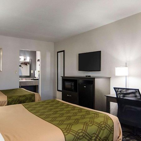Homestay Inn & Suites Расселлвилл Экстерьер фото