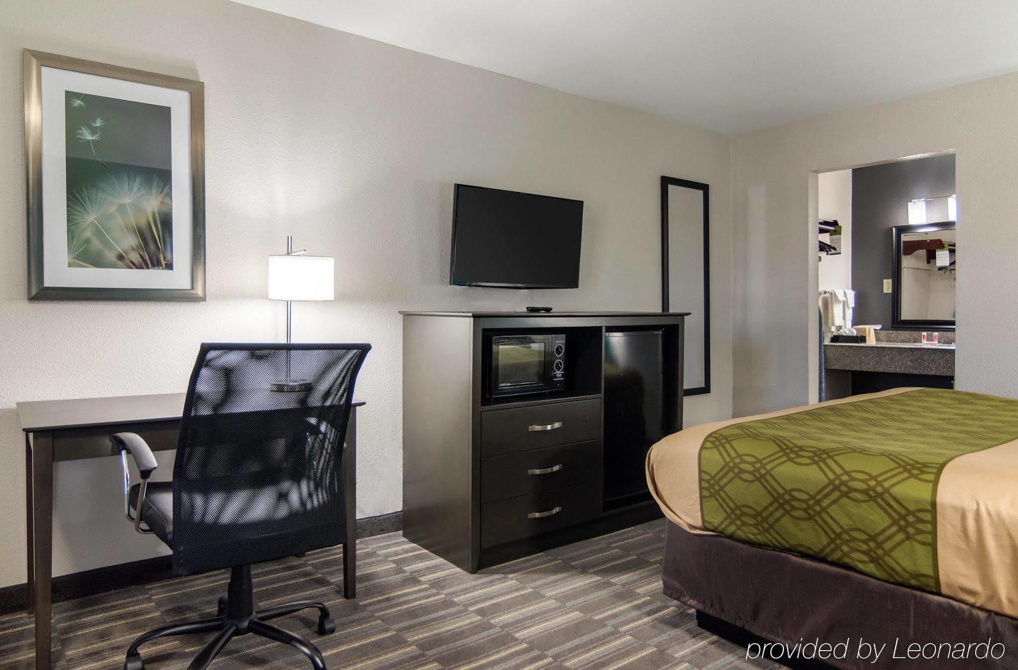 Homestay Inn & Suites Расселлвилл Экстерьер фото